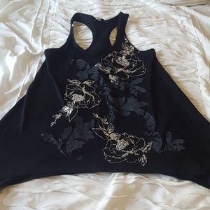 Black express sleeveless top